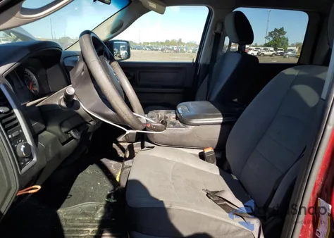 2021 Ram 1500 Classic Tradesman z USA, uszkodzony, nr VIN 1C6RR7KT7MS580197